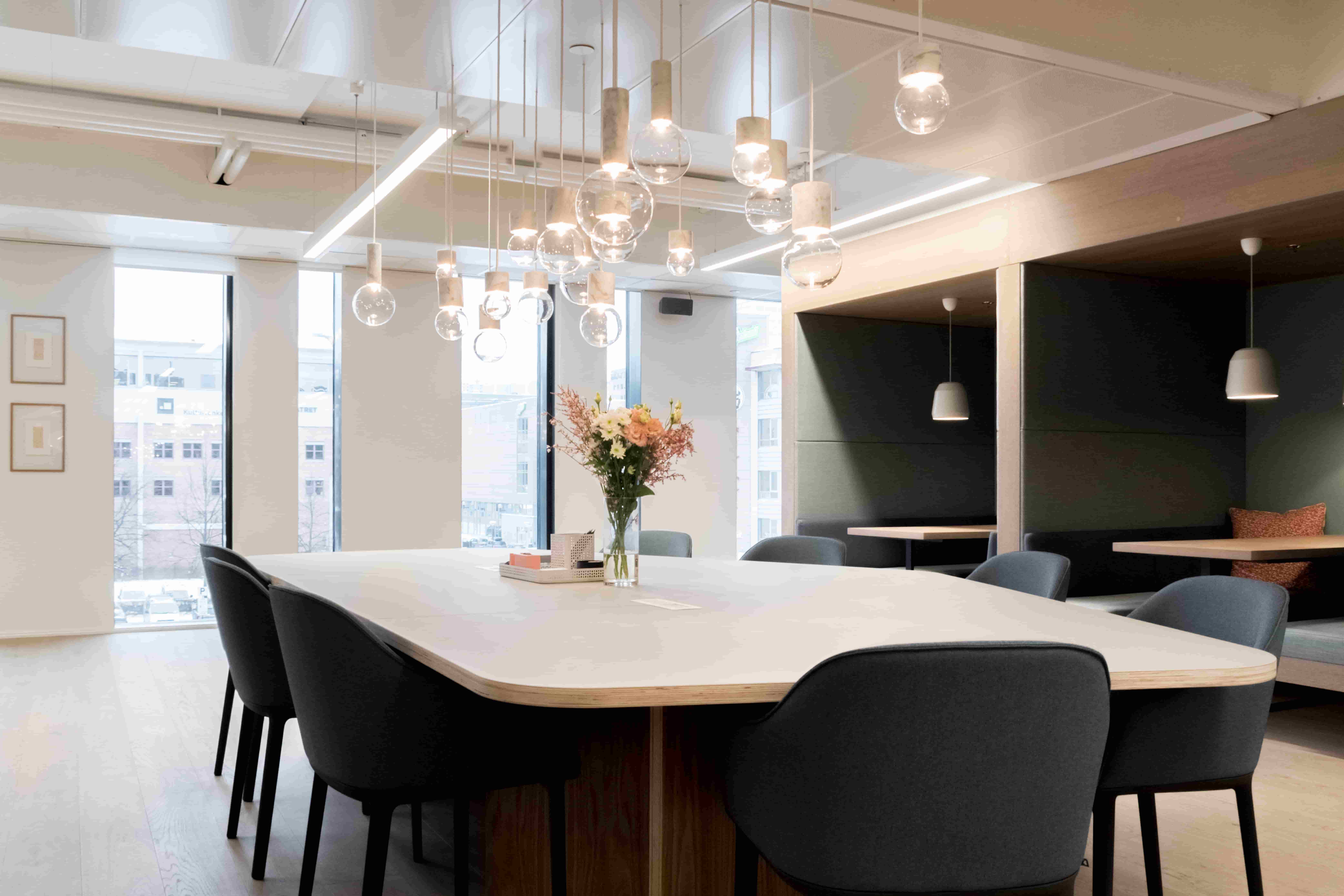 TAIKOO PLACE DORSET HOUSE (太古坊 多盛大廈)